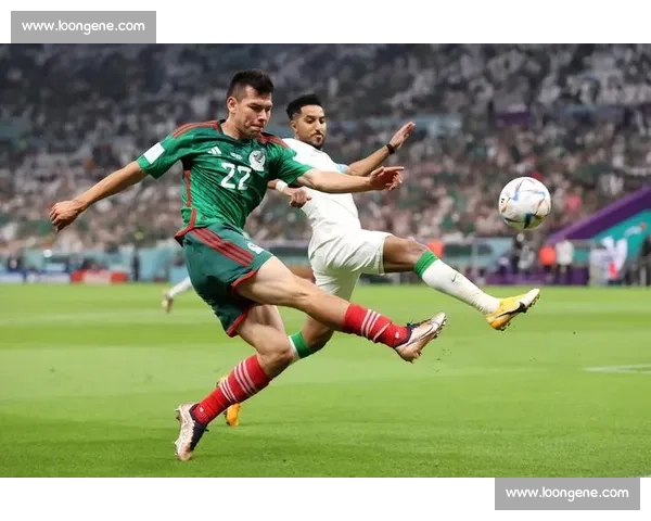 半场闷平后破局！墨西哥 2-0 沙特晋级，维加建功 + 沙特乌龙