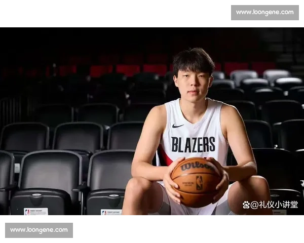 杨瀚森试训收官锁定 NBA 首轮 开拓者 16 顺位摘下中国新星 杨瀚森试训收官锁定 NBA 首轮 开拓者 16 顺位摘下中国新星