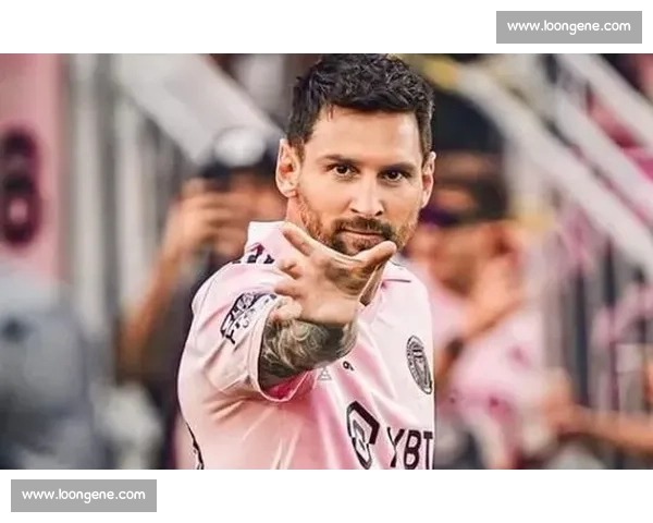 甲亢哥社媒晒梅西无视瞬间：3700 万粉丝网红遭遇追星滑铁卢